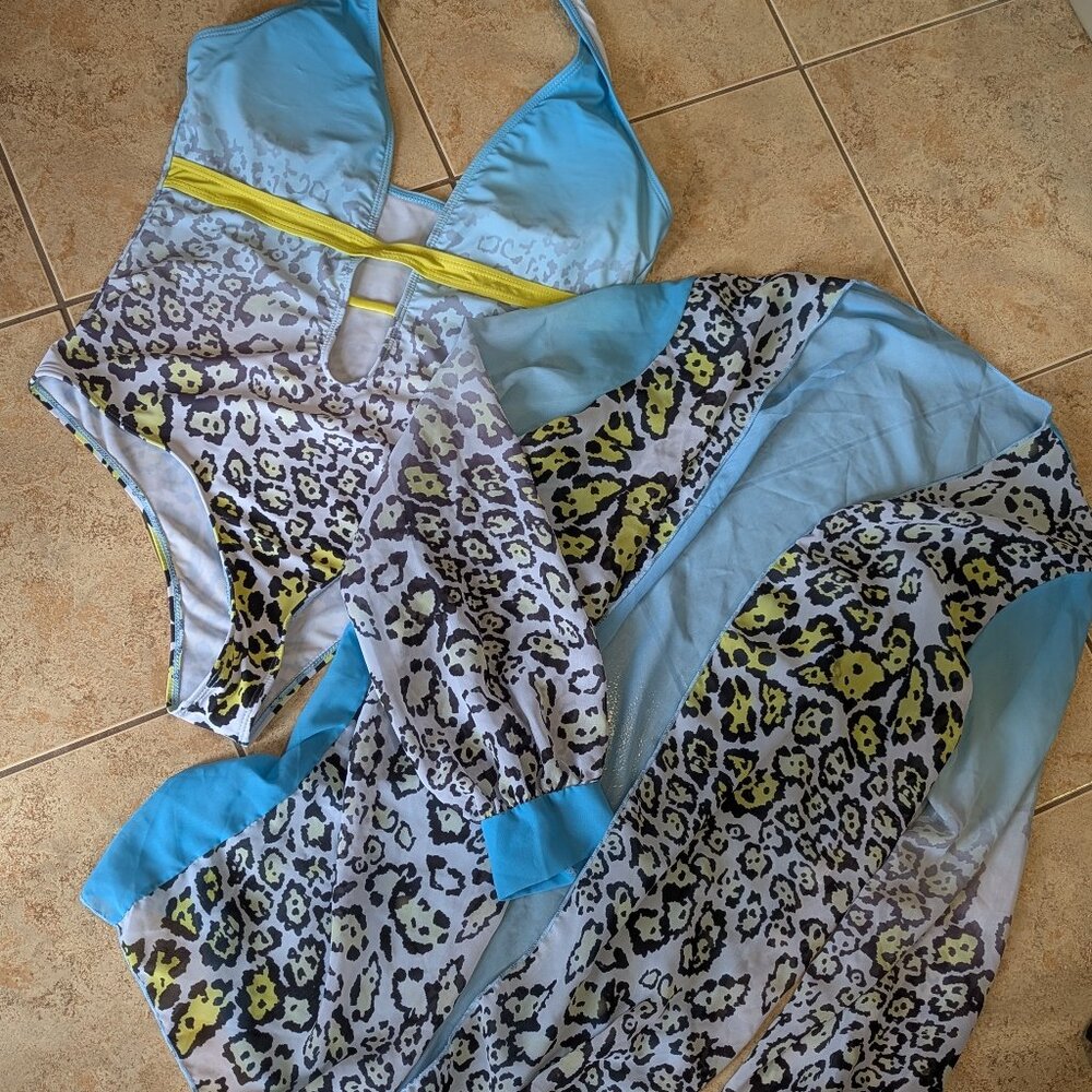 Womens 2 piece bathing suit & cover up leopard print XL